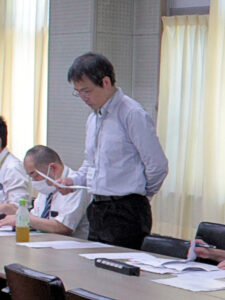 司会:新地さん